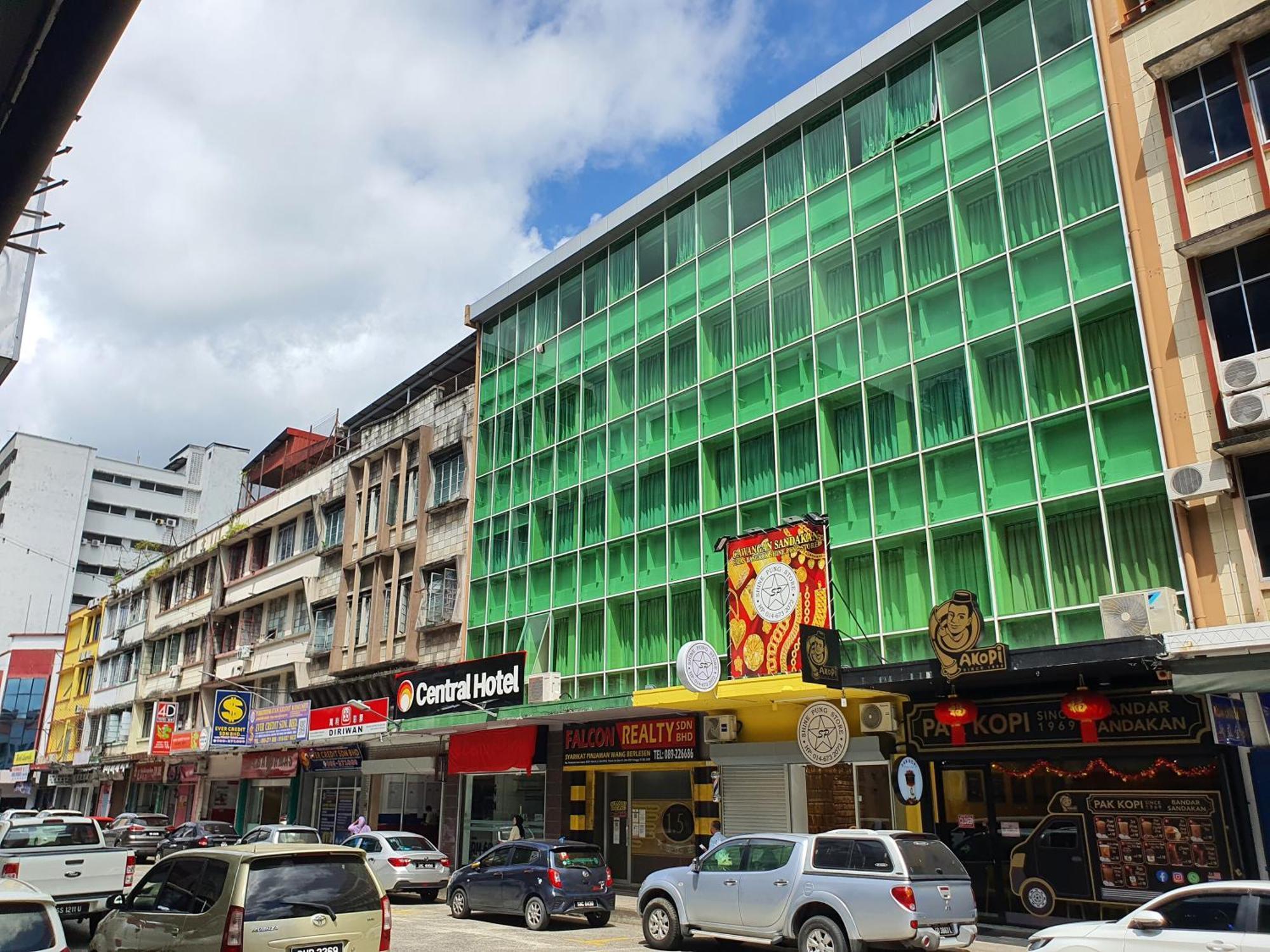 Capital O 90939 Sandakan Central Hotel Exterior photo