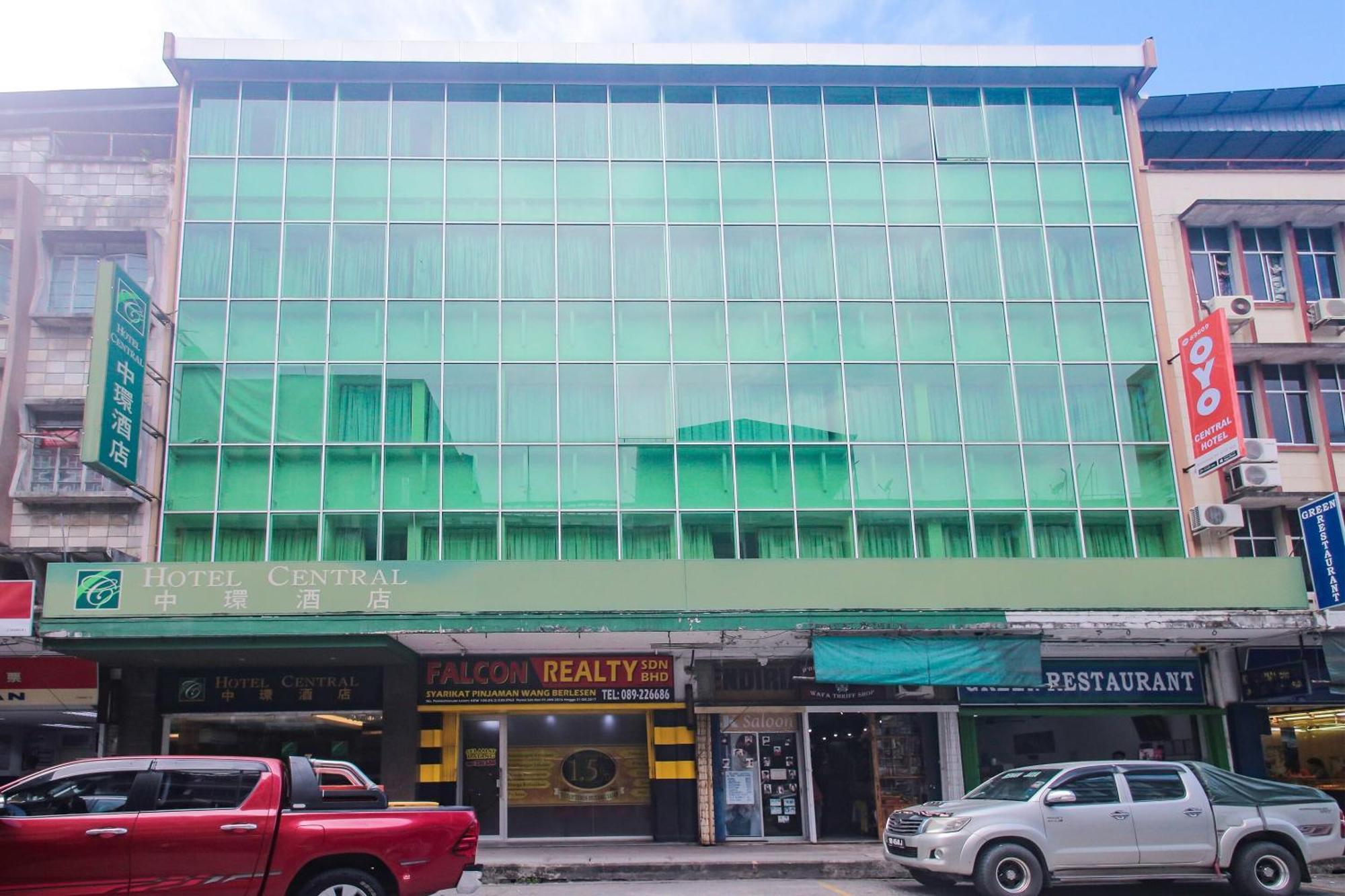 Capital O 90939 Sandakan Central Hotel Exterior photo